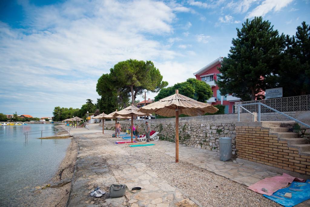 Apartments Danijela 2 Sukošan Екстериор снимка